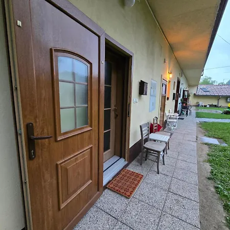 Neptun Appartement *